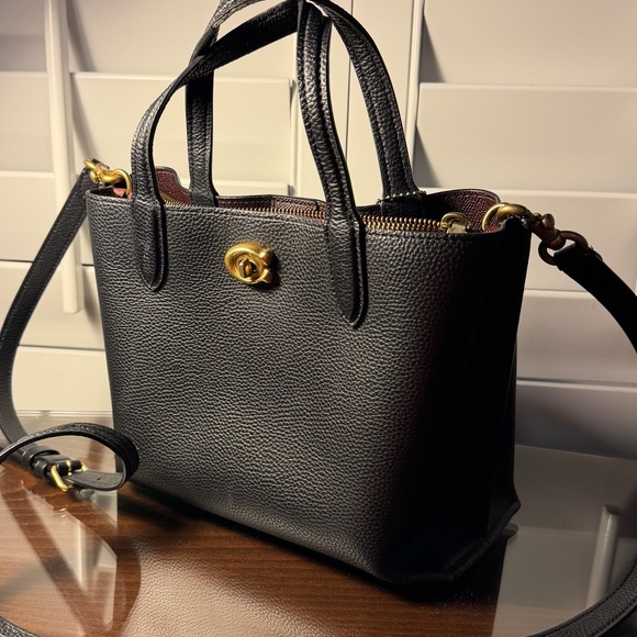 COACH Women’s Willow Black Shoulder Bag Tote - Picture 3 of 13